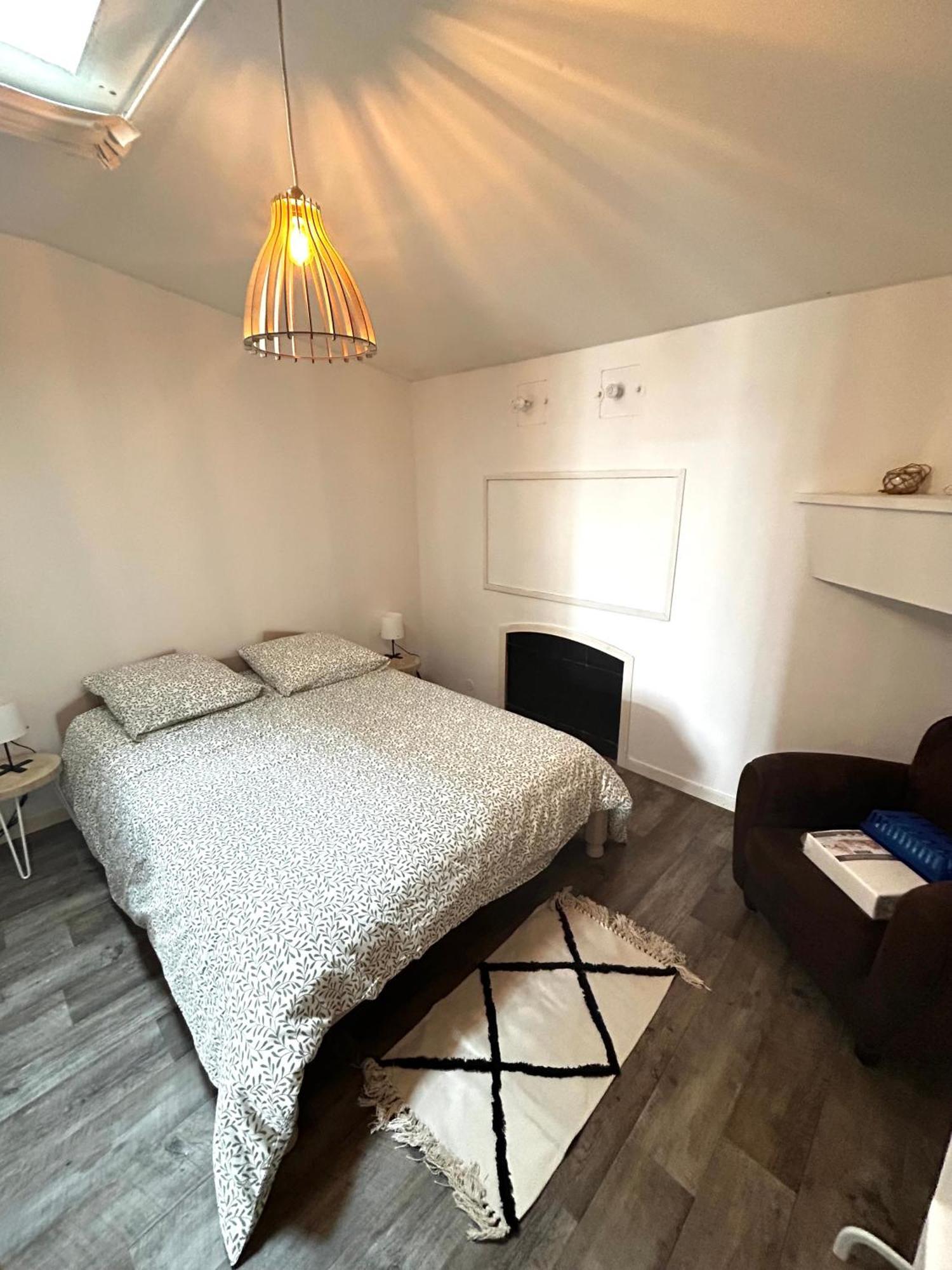 Escapades Cosy Au Coeur Des Vignes Apartment Cézac Екстериор снимка