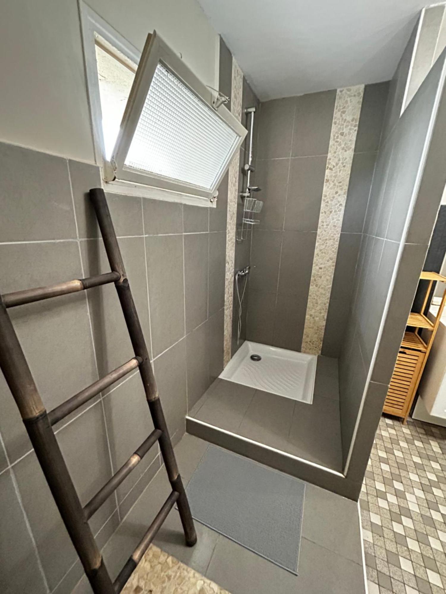 Escapades Cosy Au Coeur Des Vignes Apartment Cézac Екстериор снимка